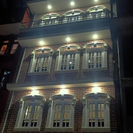 Nirvana Kuti Kathmandu Exteriör bild
